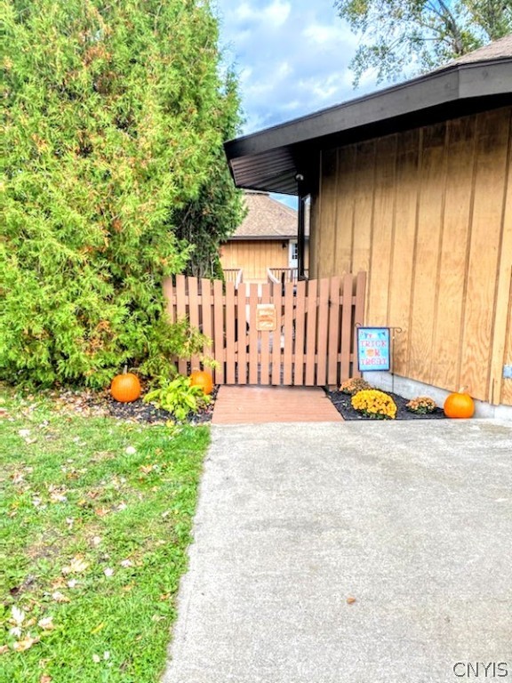 27 Skyline Drive Scriba, NY 13126 - Photo 15 of 26