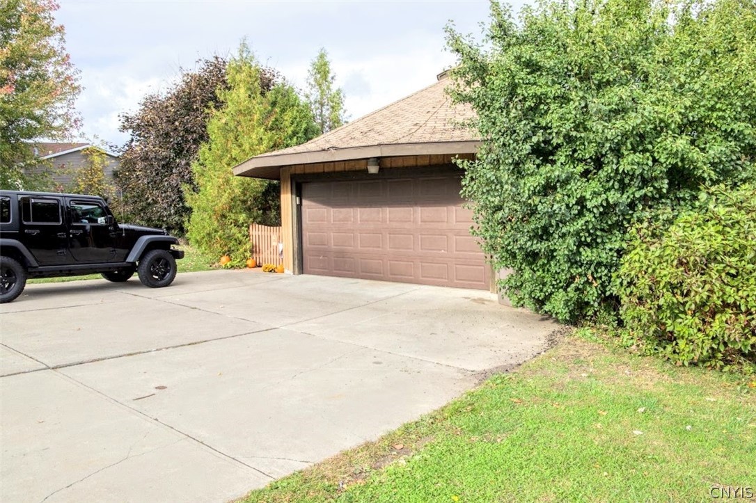 27 Skyline Drive Scriba, NY 13126 - Photo 17 of 26