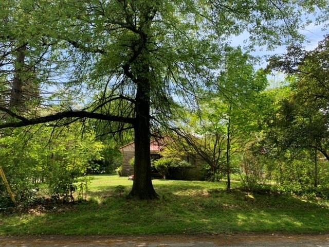 401 Oliver Road Sewickley, PA 15143 - Photo 2 of 19 Front of home, on Oliver Rd.