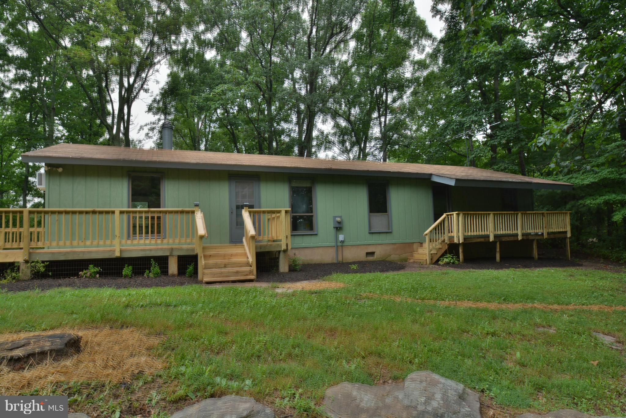 9370 Mountjoy Road Marshall, VA 20115 - Photo 4 of 23 Exterior (Front)