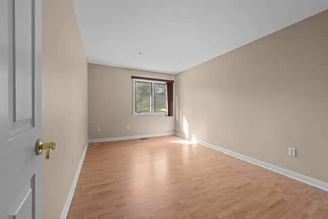 $325,000 | 106 Sumac Court, St. Charles, IL 60174