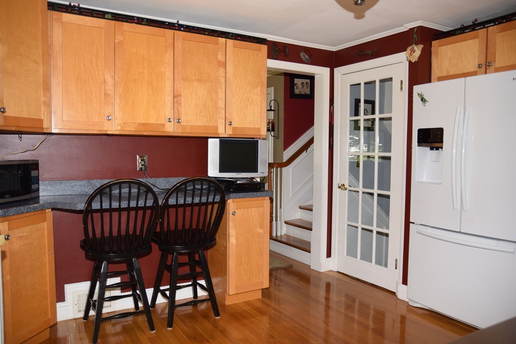 80 Chickering Road Dedham, MA 02026 - Photo 6 of 22 Gallery Image 6