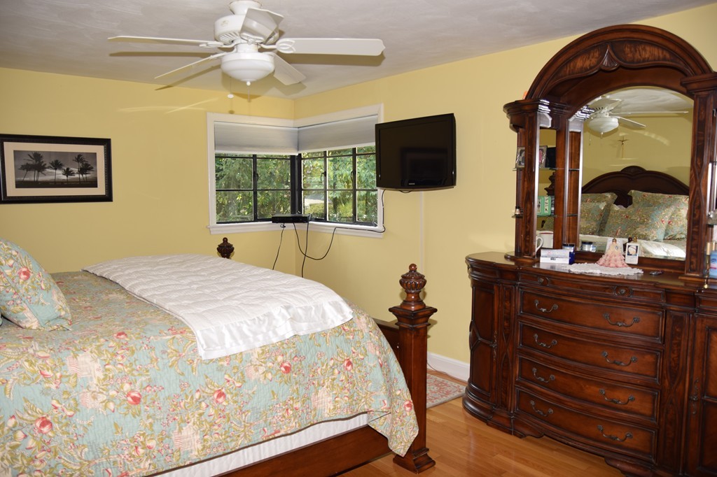 80 Chickering Road Dedham, MA 02026 - Photo 9 of 22 Gallery Image 9