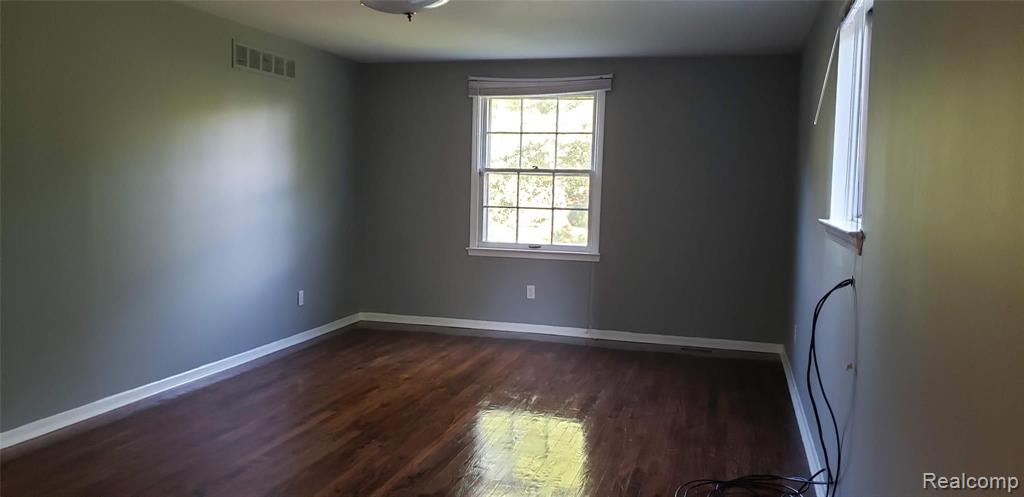 2960 Acorn Road Bloomfield Hills, MI 48302 - Photo 31 of 36