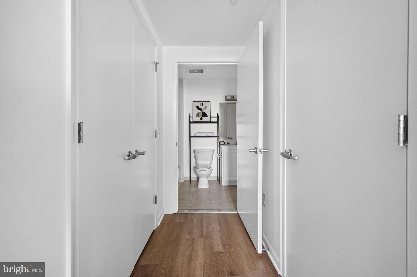 355 I Street Southwest, Unit 317S Washington, DC 20024 - Photo 17 of 32 Gallery Image 17