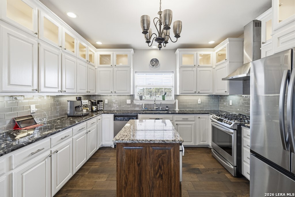 360 Bluff Creek Road North Center Point, TX 78010 - Photo 10 of 64 Gallery Image 10