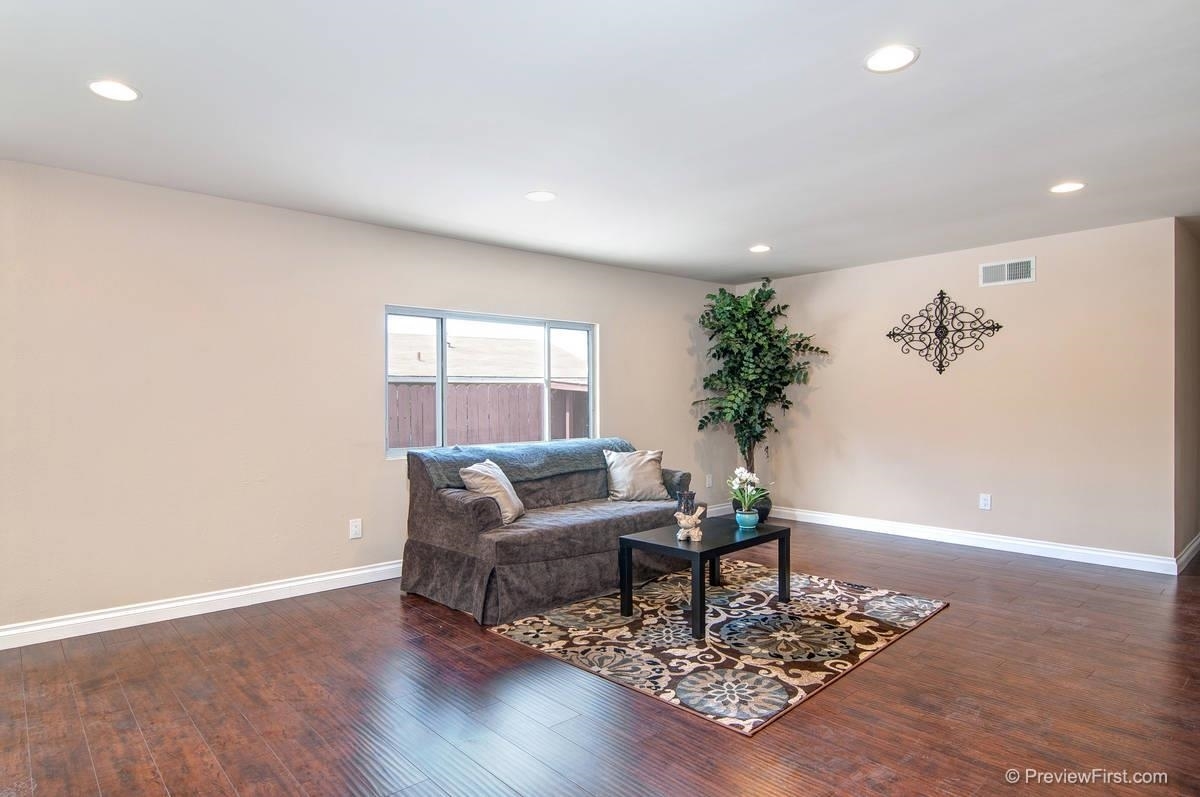 9190 Shadow Hill Road Santee, CA 92071 - Photo 6 of 25 Gallery Image 6