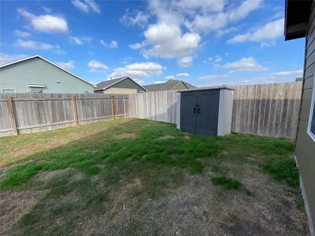 $1,800 | 13704 Knights Branch Drive, Elgin, TX 78621