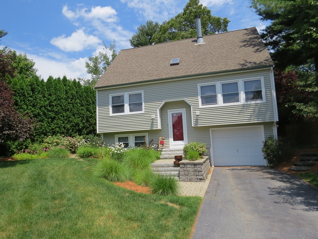 4 Cherokee Road Worcester, MA 01606 - Photo 1 of 14 Gallery Image 1
