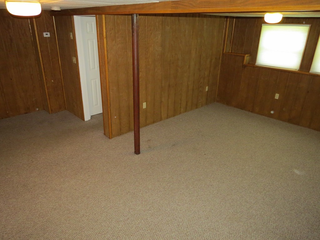 4 Cherokee Road Worcester, MA 01606 - Photo 12 of 14 Gallery Image 12