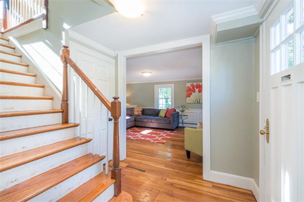 60 Valentine Road Arlington, MA 02476 - Photo 3 of 24