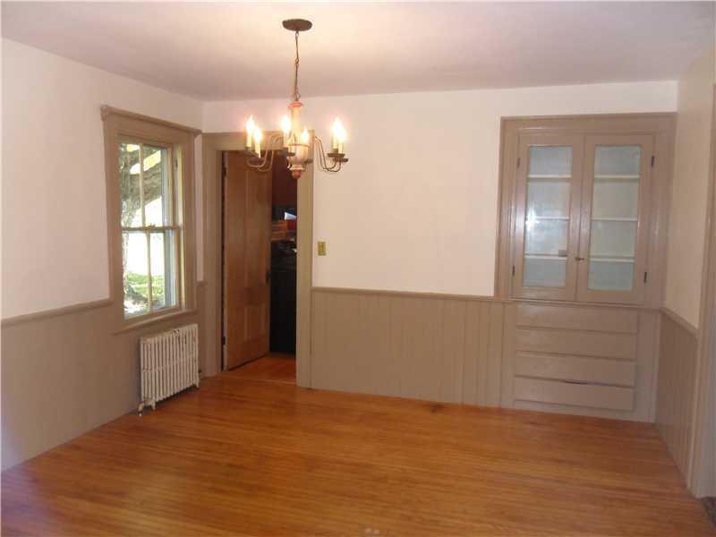 690 River Road Buxton, ME 04093 - Photo 9 of 35 Dining Room.
