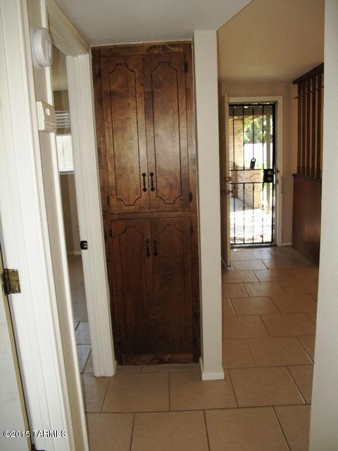 45 East Pastime Road Tucson, AZ 85705 - Photo 11 of 20