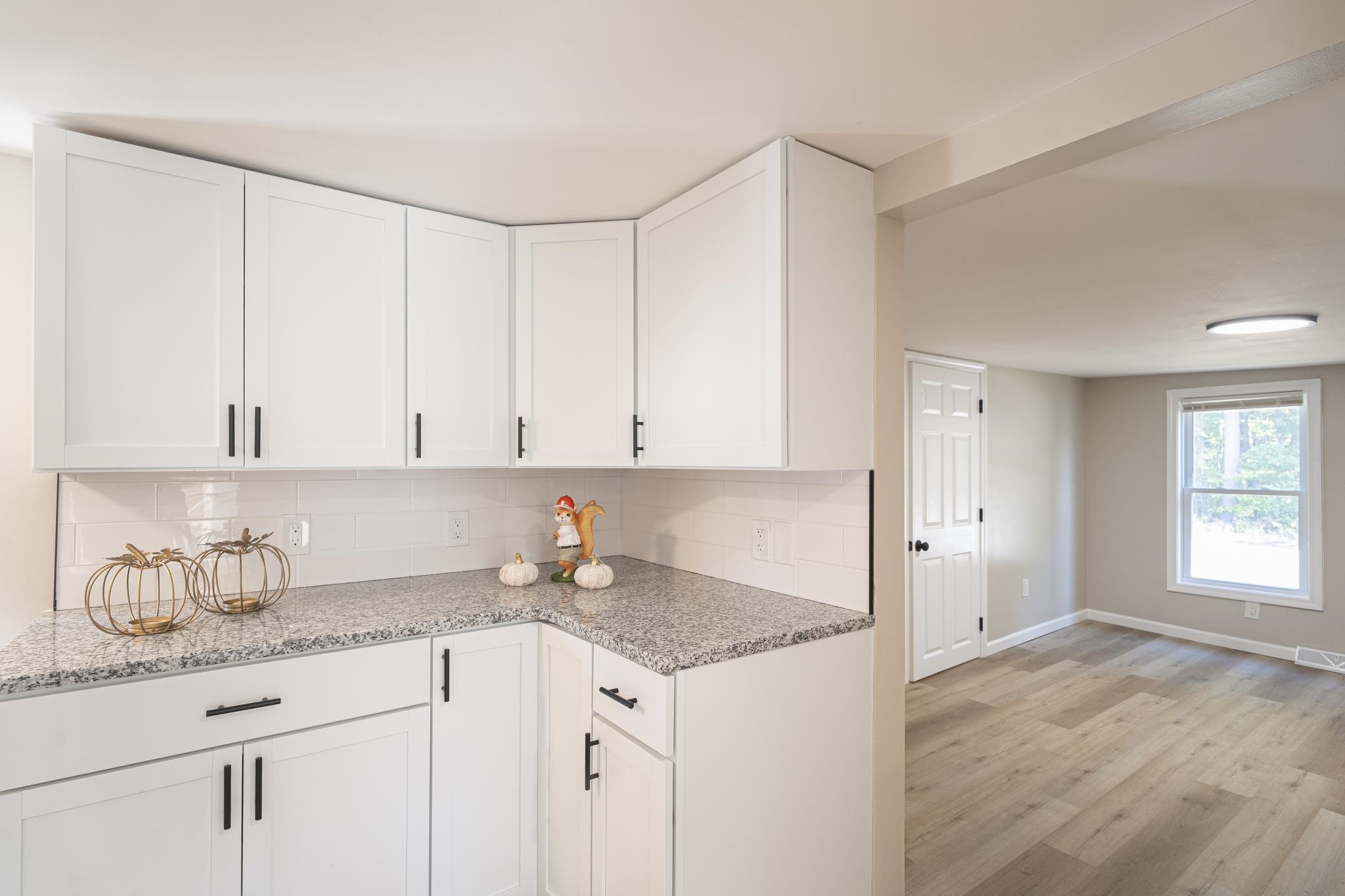 70 Abbott Road Concord, NH 03303 - Photo 10 of 37