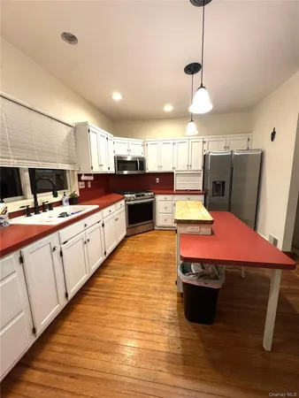 $4,000 | 116 Castle Heights Avenue, Nyack, NY 10960