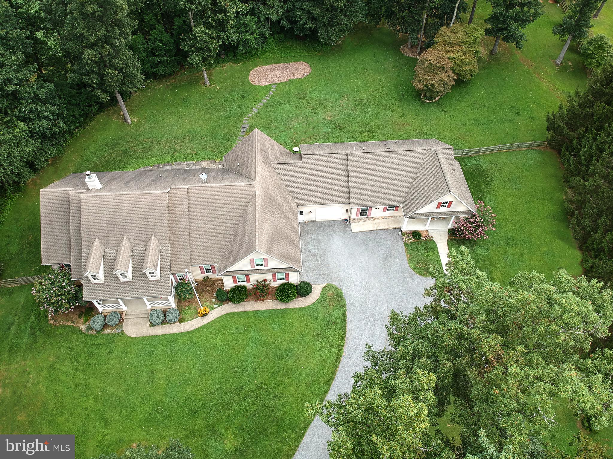 4926 Hoffmanville Road Manchester, MD 21102 - Photo 3 of 68 Gallery Image 3