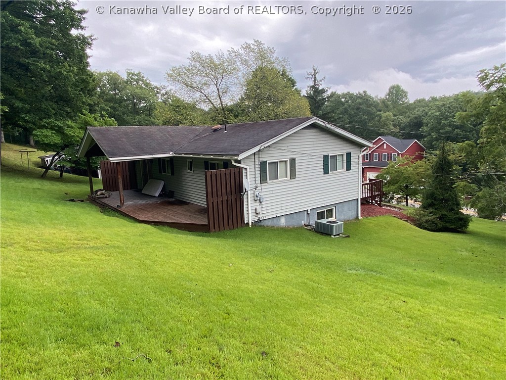 2239 Smith Road Charleston, WV 25314 - Photo 4 of 22 Gallery Image 4