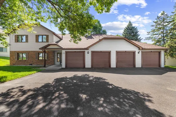 $235,000 | 1859 Livingston Avenue, Unit D, West St. Paul, MN 55118