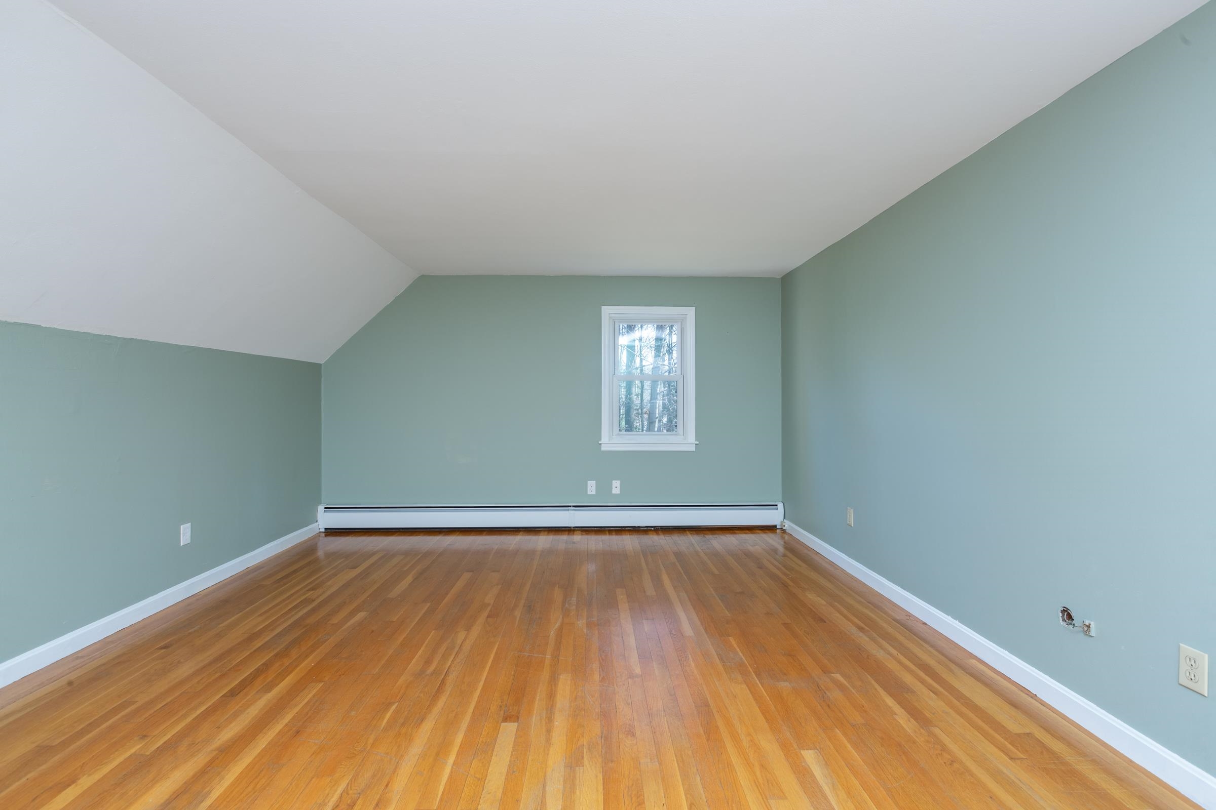 71 Raymond Road Deerfield, NH 03037 - Photo 28 of 40