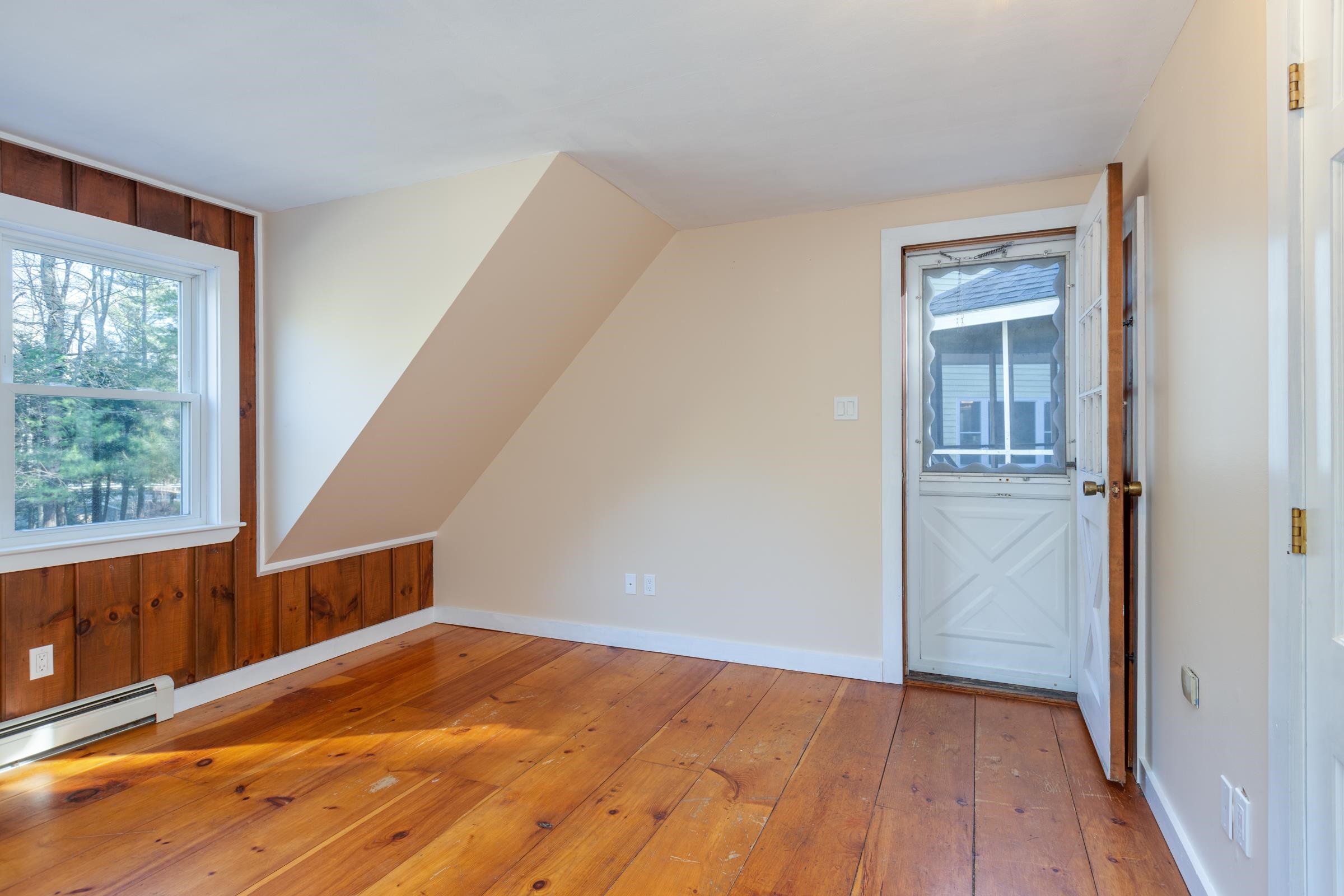 71 Raymond Road Deerfield, NH 03037 - Photo 32 of 40