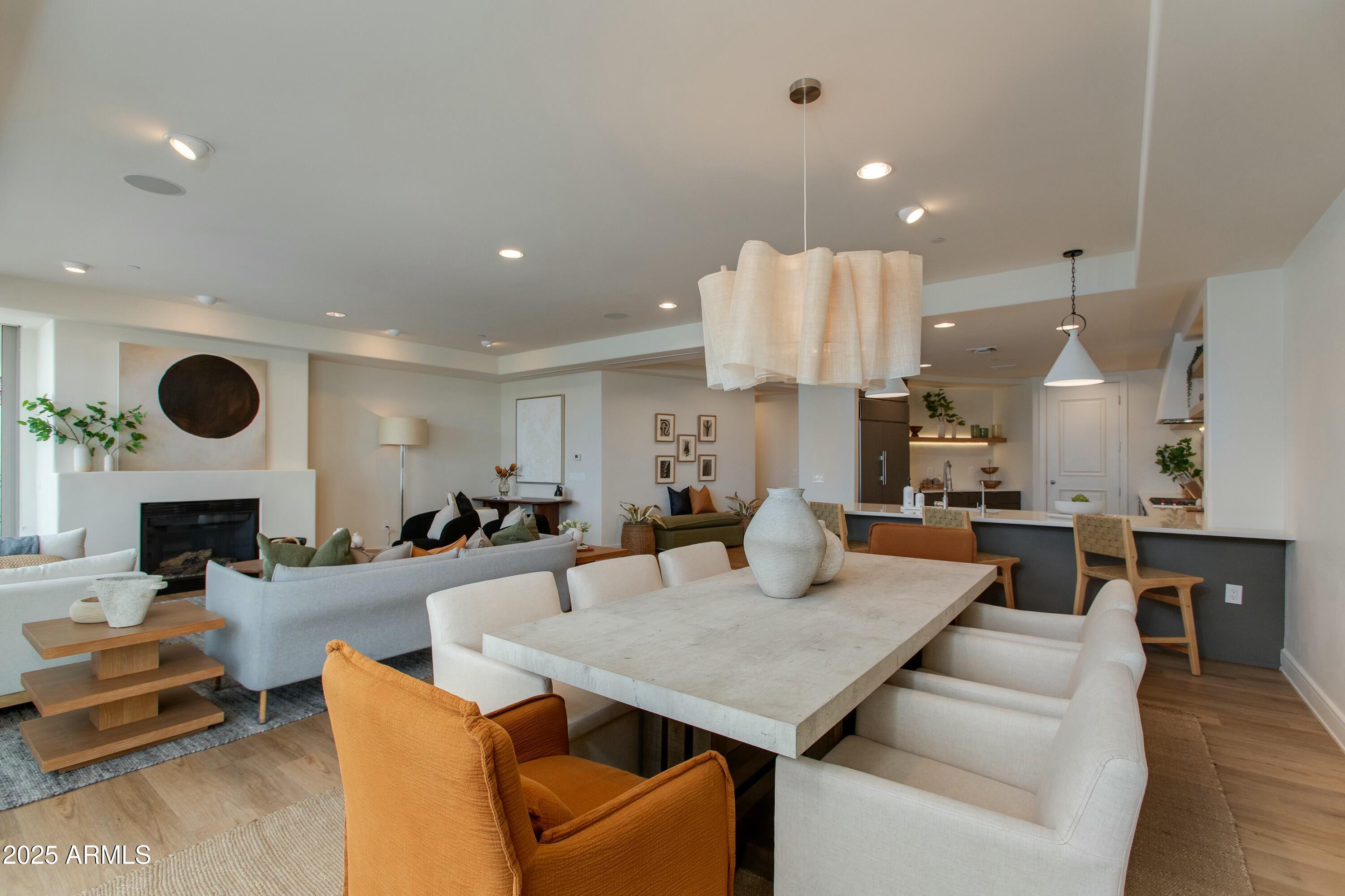 2211 East Camelback Road, Unit 402 Phoenix, AZ 85016 - Photo 2 of 27 tempImage8JriOH