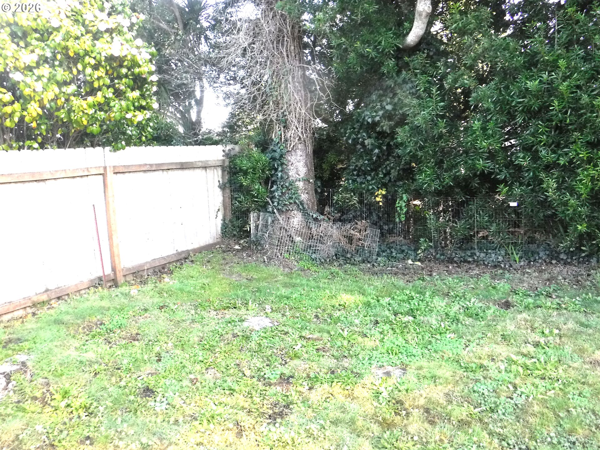 2075 Johnson Street North Bend, OR 97459 - Photo 21 of 26