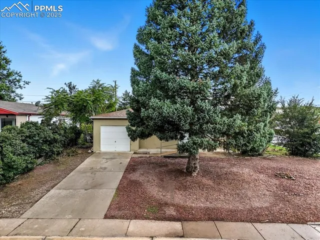 $425,000 | 834 Tia Juana Street, Colorado Springs, CO 80909