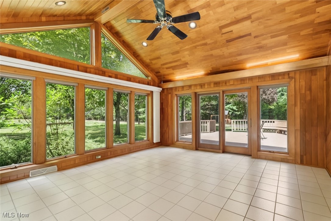 4488 South Raccoon Road Canfield, OH 44406 - Photo 15 of 49 Gallery Image 15