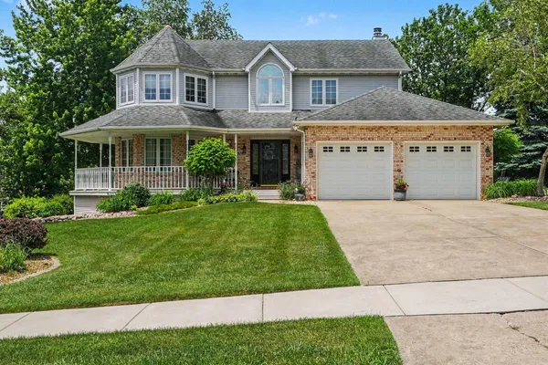 $639,500 | 9260 Franklin Drive, St. John, IN 46373