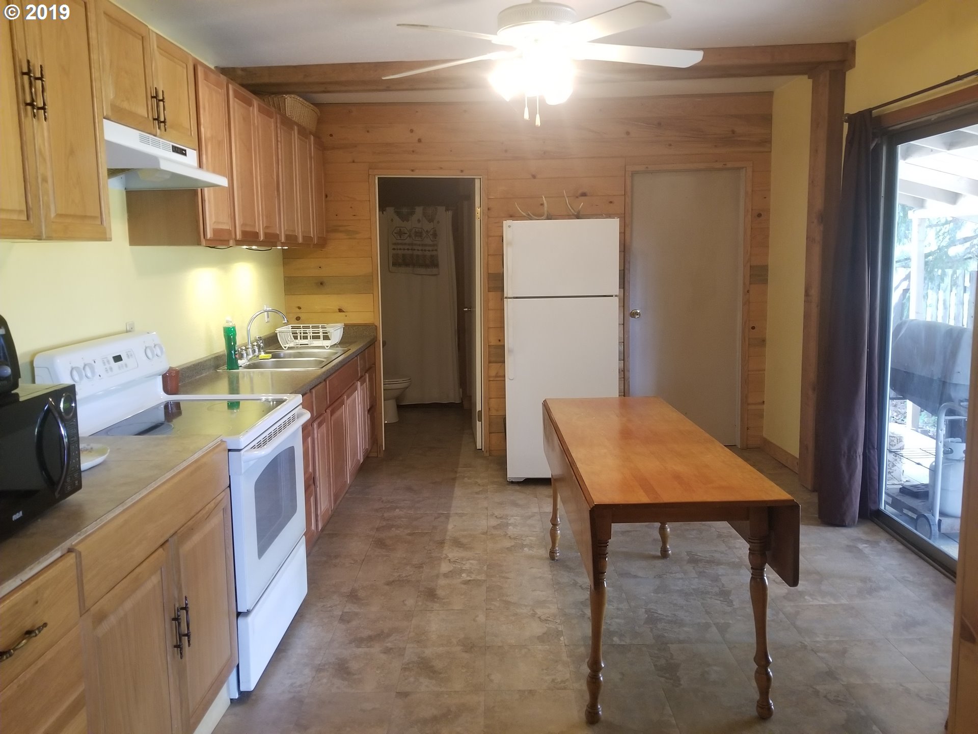 286 South Molly Ann Road Tygh Valley, OR 97063 - Photo 5 of 17 Gallery Image 5