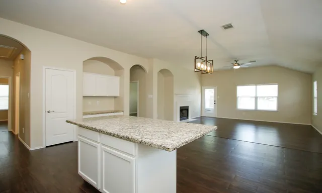 $2,200 | 8730 Cedar Walk Drive, Tomball, TX 77375
