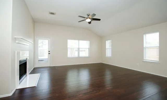 $2,200 | 8730 Cedar Walk Drive, Tomball, TX 77375