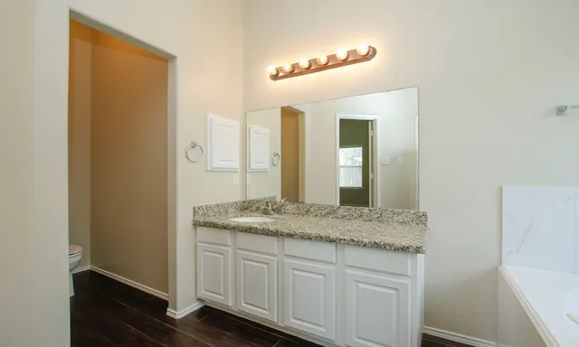 $2,200 | 8730 Cedar Walk Drive, Tomball, TX 77375