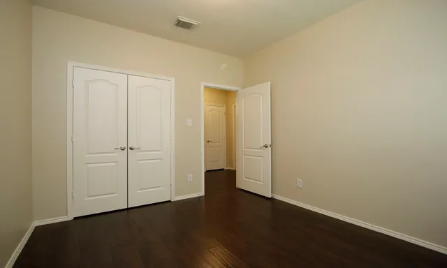 $2,200 | 8730 Cedar Walk Drive, Tomball, TX 77375