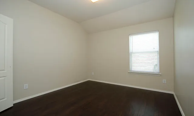 $2,200 | 8730 Cedar Walk Drive, Tomball, TX 77375