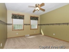 4335 Comanche Drive Springfield, IL 62711 - Photo 13 of 17
