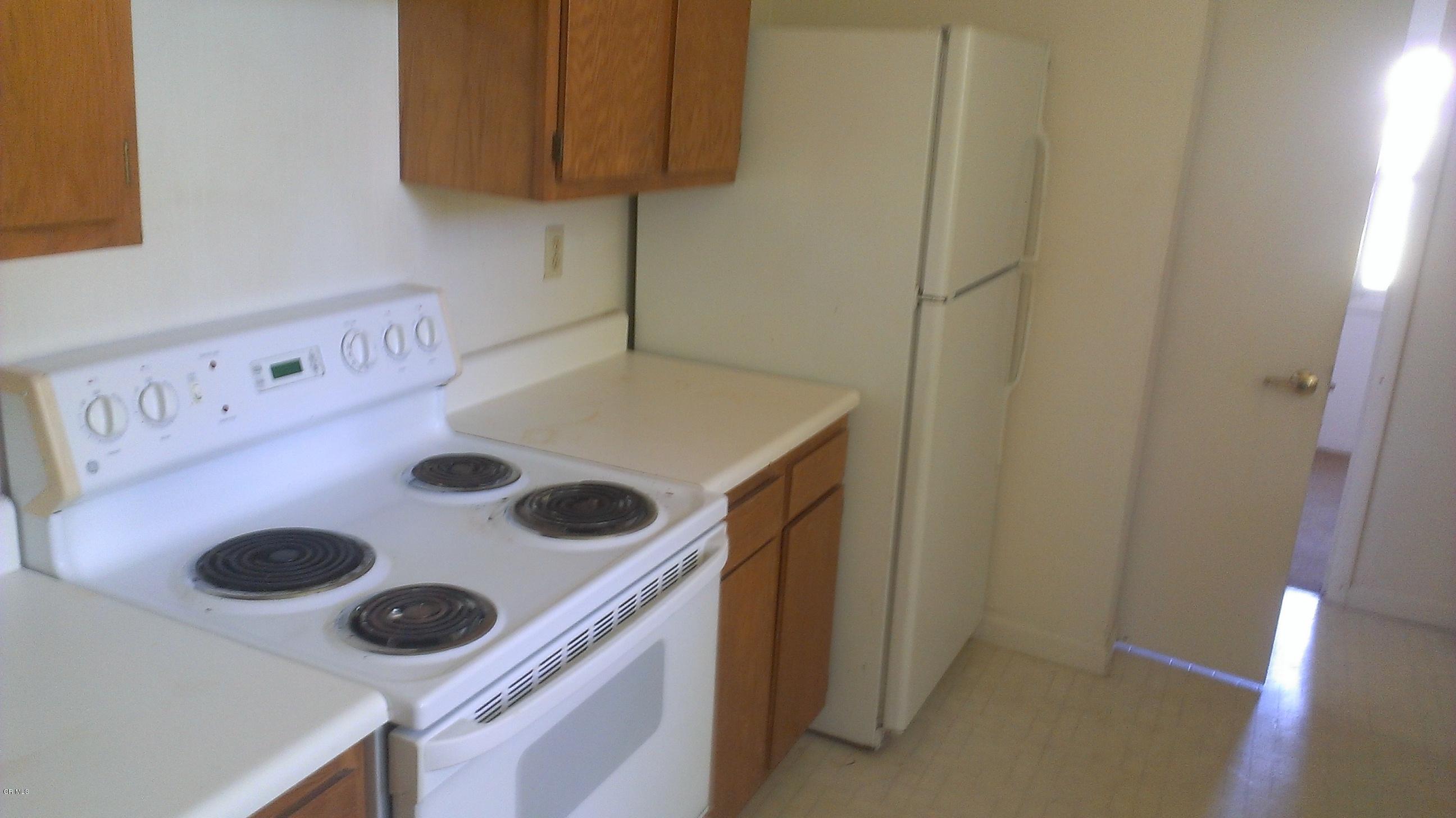 4784 Ridge Street Columbus, OH 43207 - Photo 5 of 8