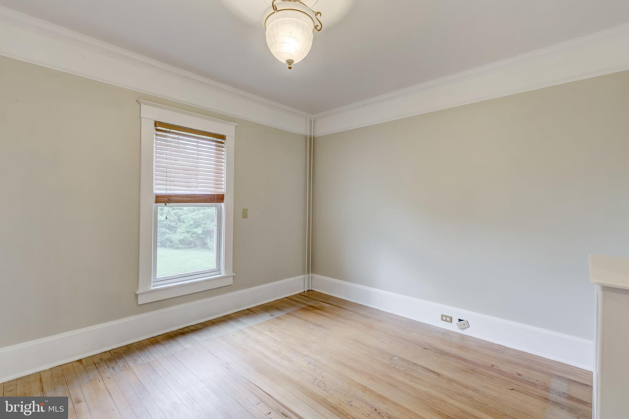 1701 White Hall Road White Hall, MD 21161 - Photo 27 of 62 Den/Office Space
