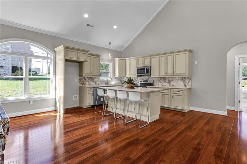 150 Will Johnson Road Thomasville, NC 27360 - Photo 11 of 35