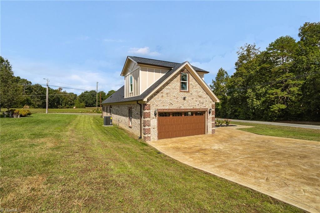 150 Will Johnson Road Thomasville, NC 27360 - Photo 33 of 35
