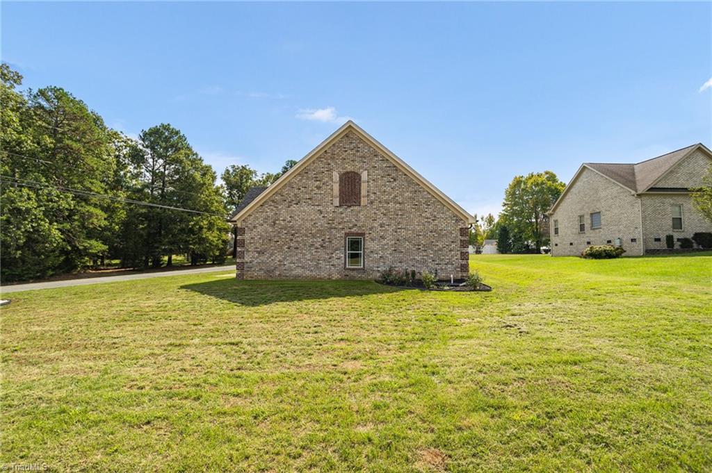 150 Will Johnson Road Thomasville, NC 27360 - Photo 34 of 35