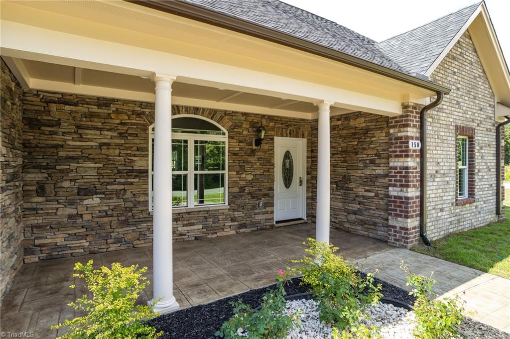 150 Will Johnson Road Thomasville, NC 27360 - Photo 7 of 35