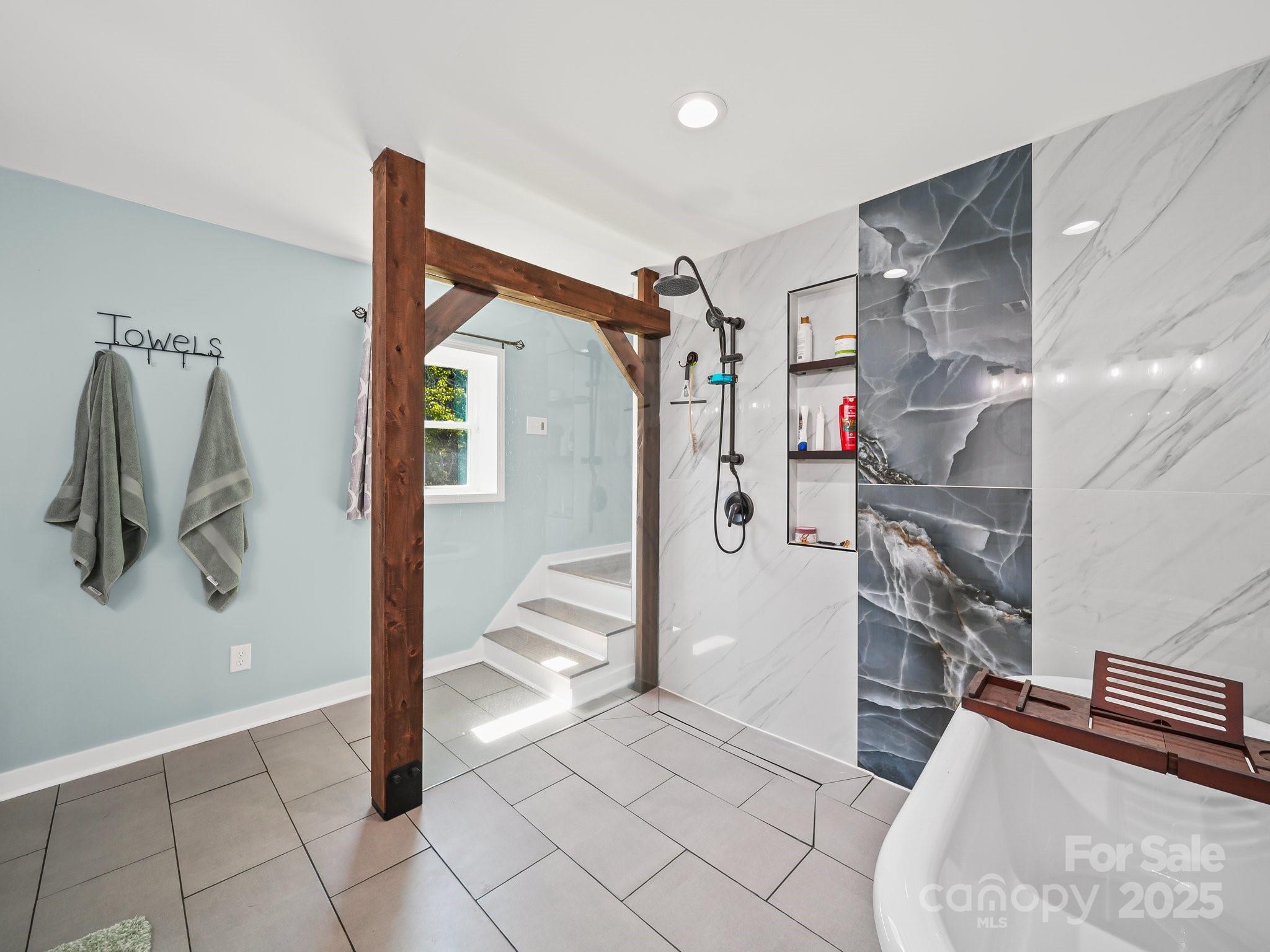 4615 Lockhart Road Sharon, SC 29742 - Photo 13 of 18 a view of an empty room and a bathroom