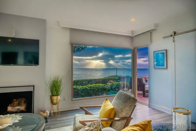 $14,000 | 6529 Neptune Place, La Jolla, CA 92037