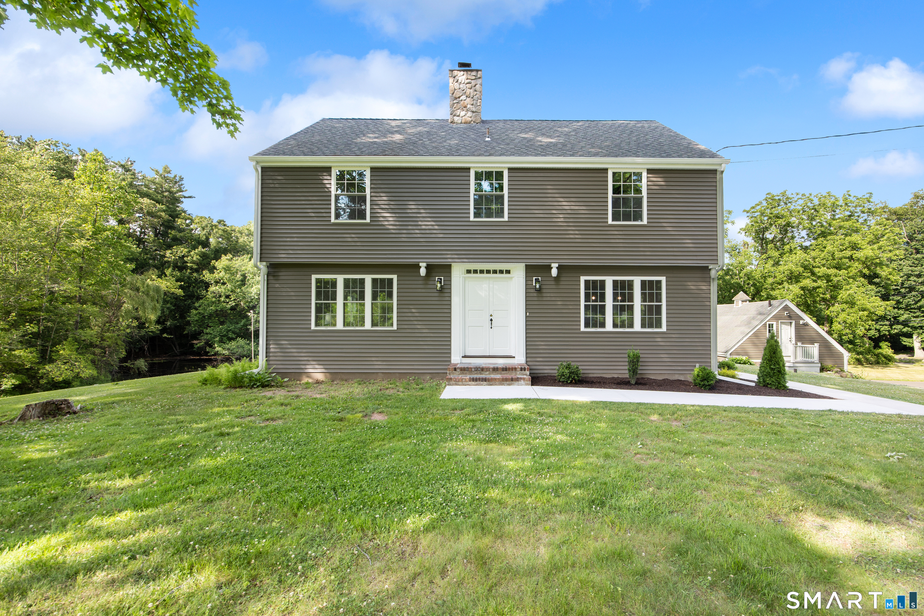 768 North Brooksvale Road Cheshire, CT 06410 - Photo 2 of 39