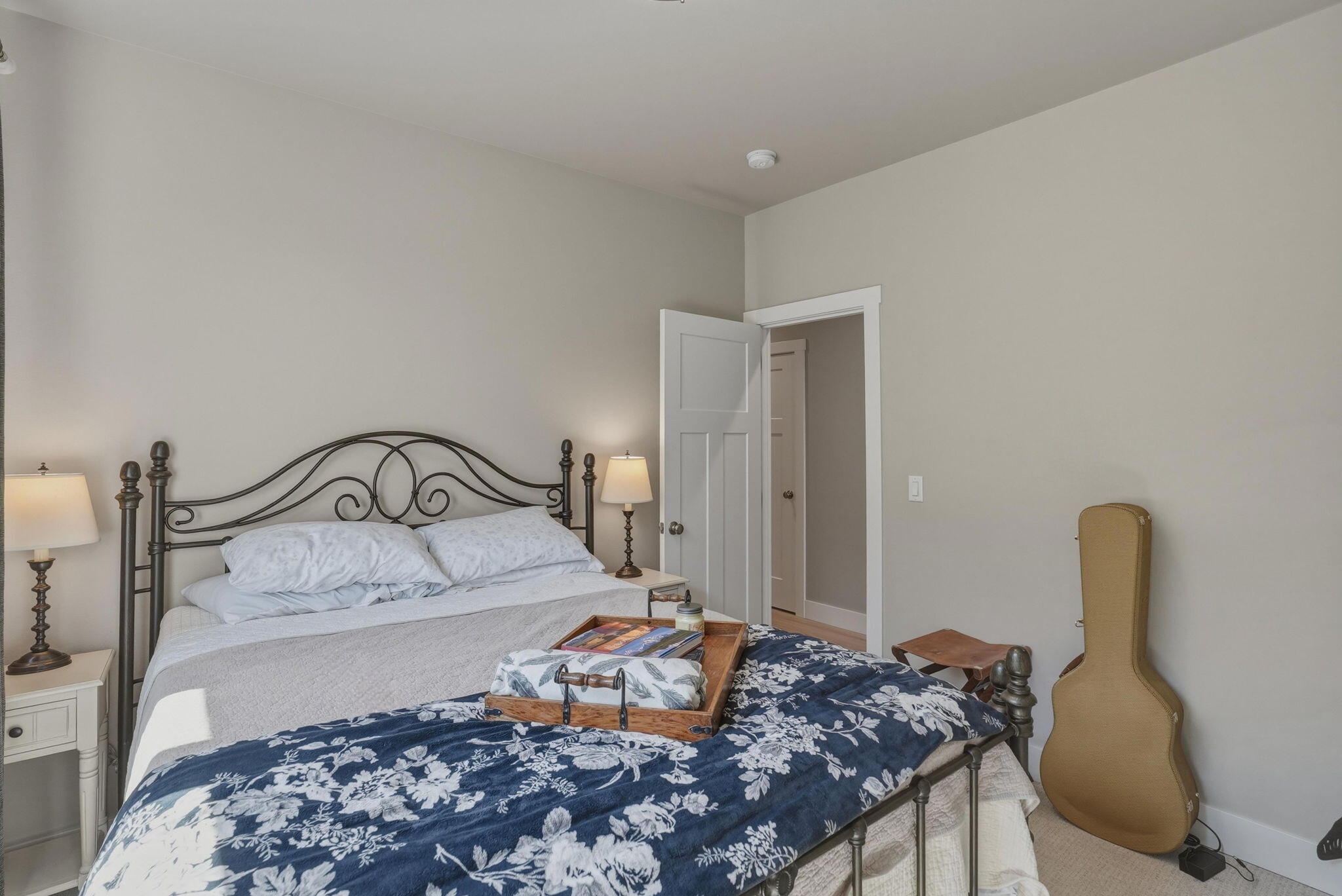 20546 Aberdeen Court Bend, OR 97702 - Photo 19 of 39 53-web-or-mls-Riley_Visuals_004_NoSpot