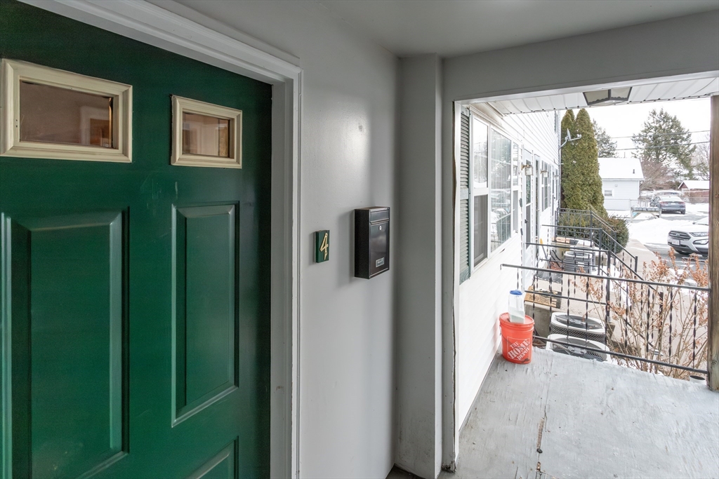 119 Union Street, Unit 4 Westfield, MA 01085 - Photo 6 of 29