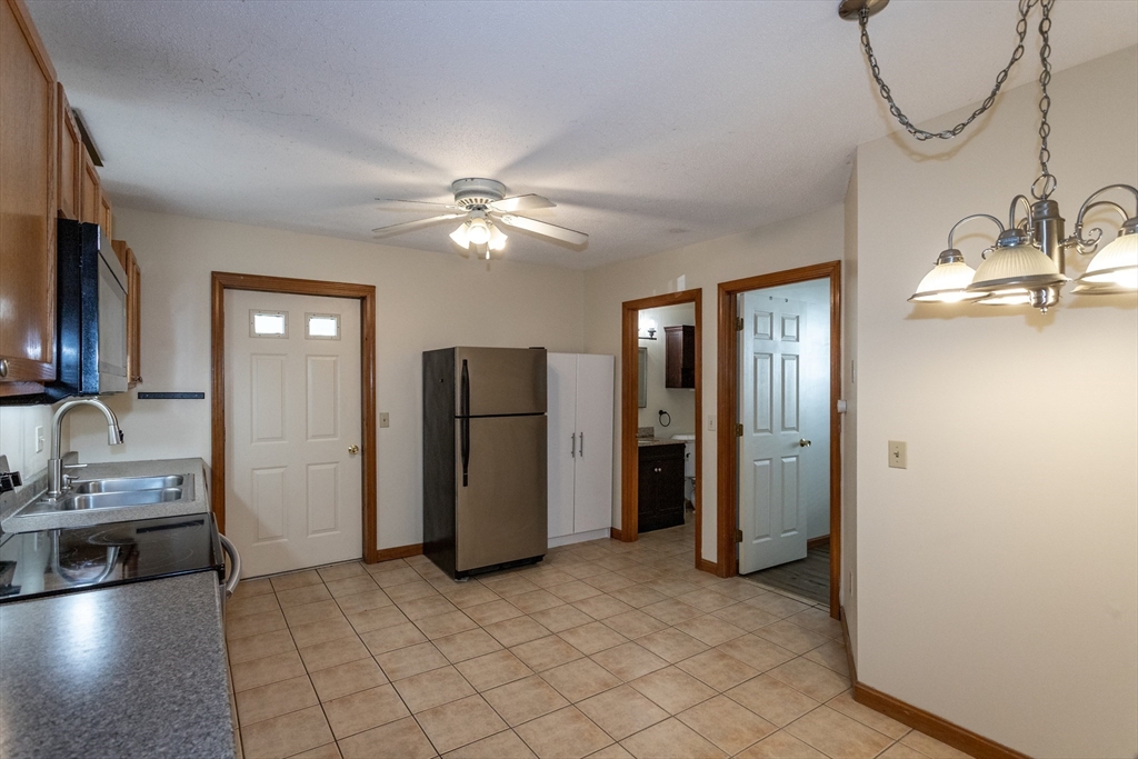 119 Union Street, Unit 4 Westfield, MA 01085 - Photo 7 of 29