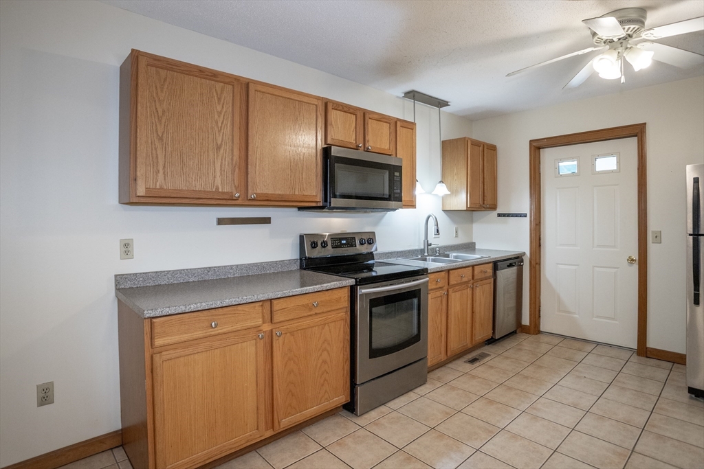 119 Union Street, Unit 4 Westfield, MA 01085 - Photo 10 of 29