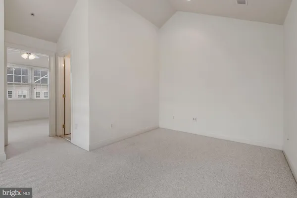 $5,000 | 172 Cameron Station Boulevard, Alexandria, VA 22304